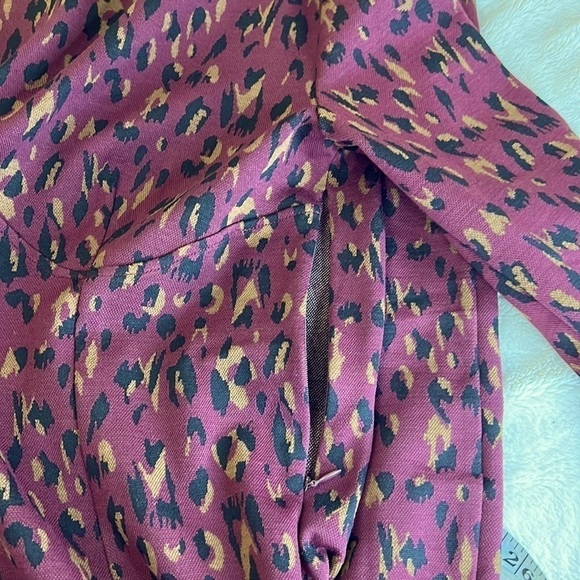 WALTER Baker Shaina Burgundy Leopard Print Knit Midi Long Sleeve Dress- Med, NWT - Picture 8 of 11
